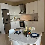 Apartamento Sunflower Sea View