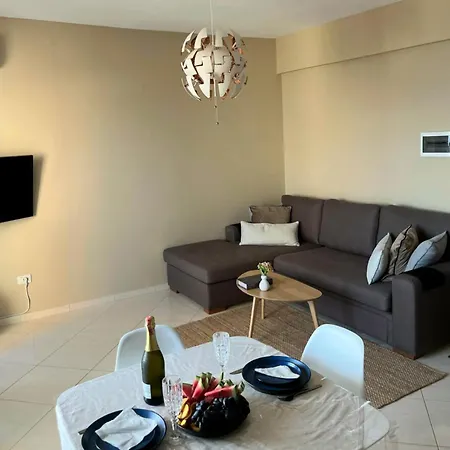 Apartment Sunflower Sea View Sarande